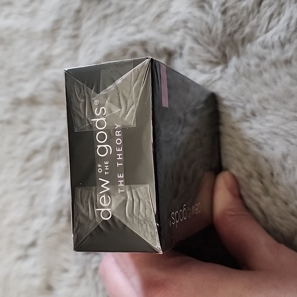 NIB Dew of the Gods The Theory Creme Blend‎ - Picture 3 of 7